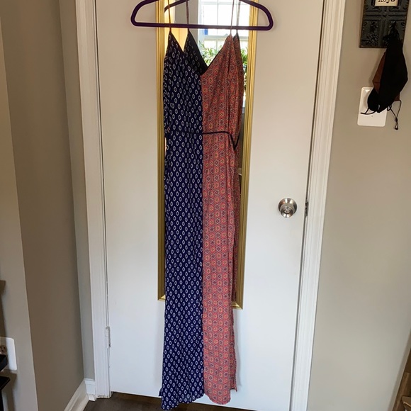 Maxi dress - Picture 1 of 3